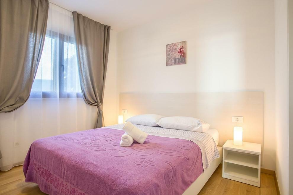 Apartments Jelena Ražanj Esterno foto