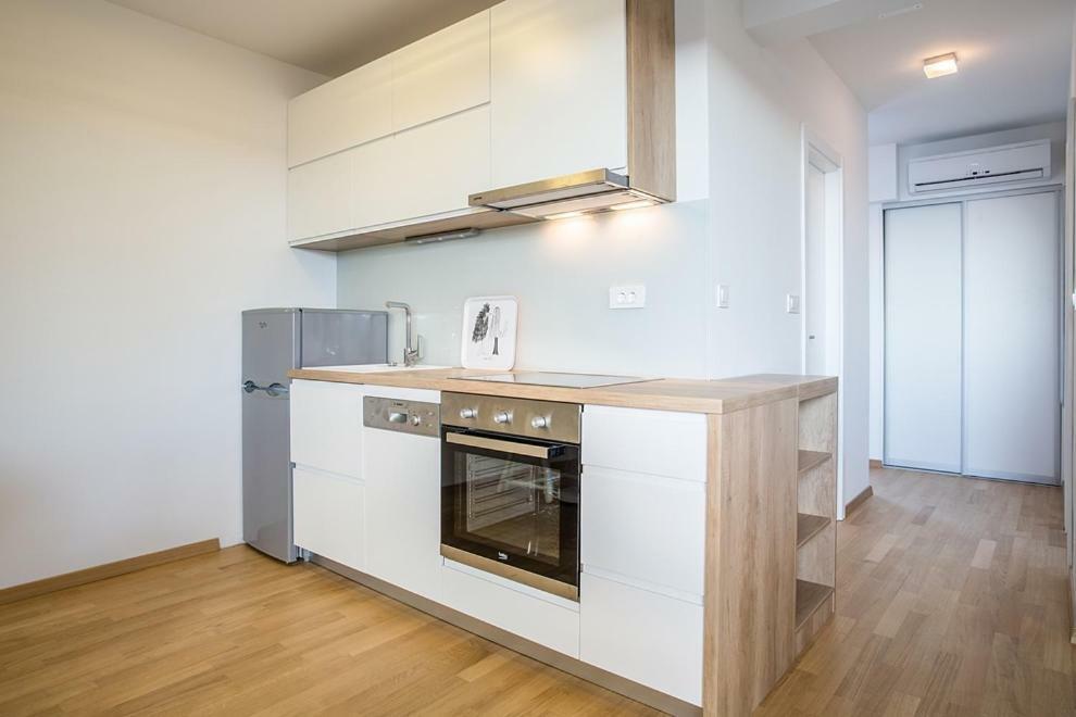 Apartments Jelena Ražanj Esterno foto